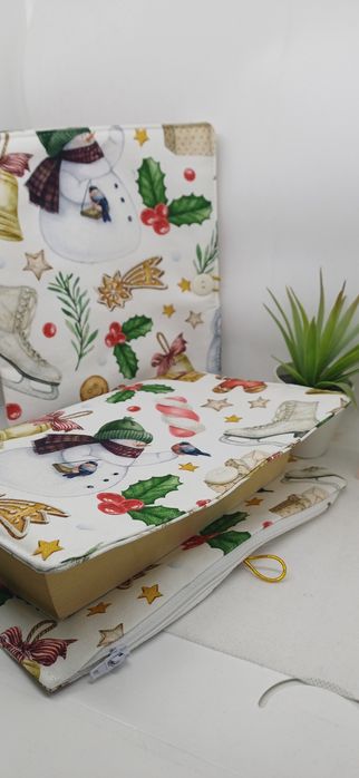 Коледни калъфи за книги