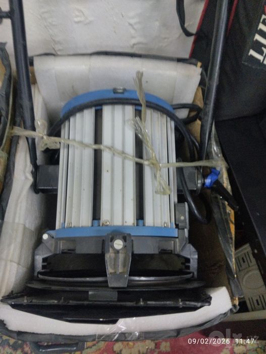 Arri 1200w chiroq svet свет
