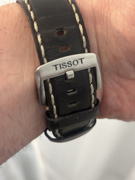 Tissot navigator  chronomete c.o.s.c