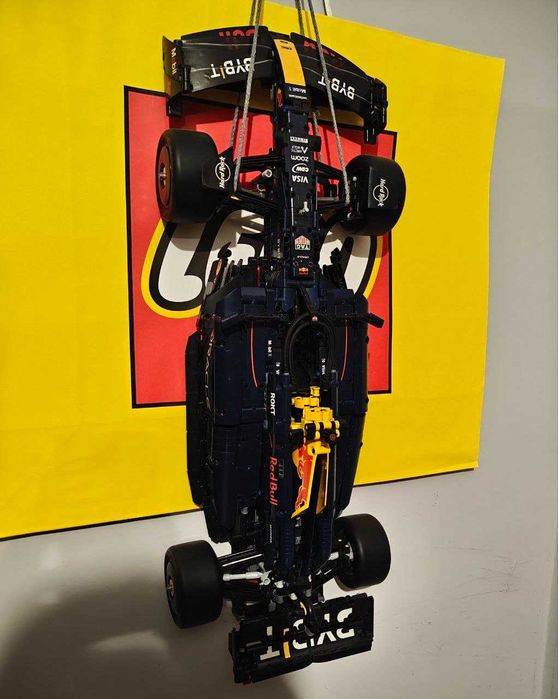 Конструктор Oracle Red Bull Racing RB20 F1 Car техник