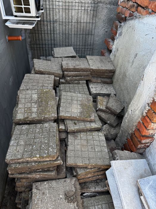 Тротоарни плочки 30х30