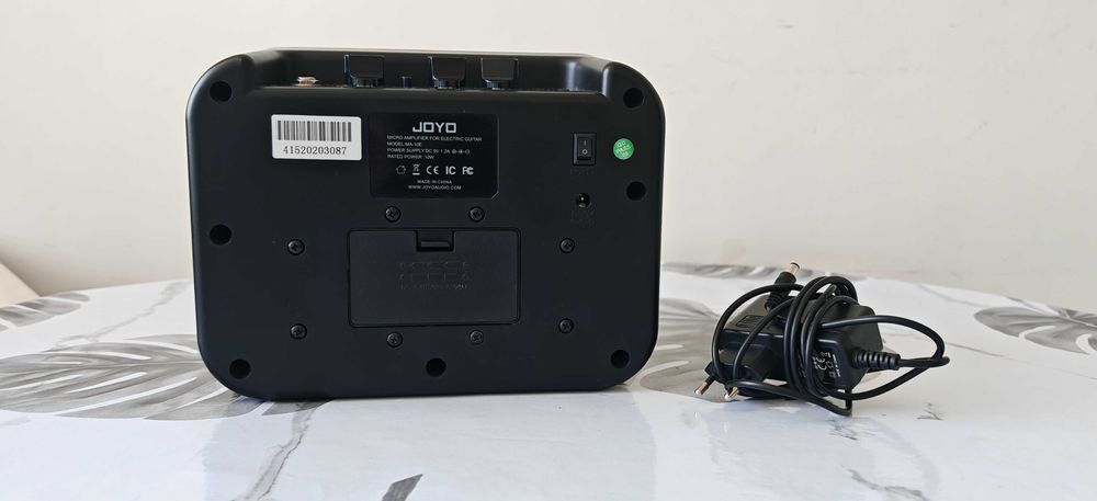Комбоусилитель JOYO MA-10E