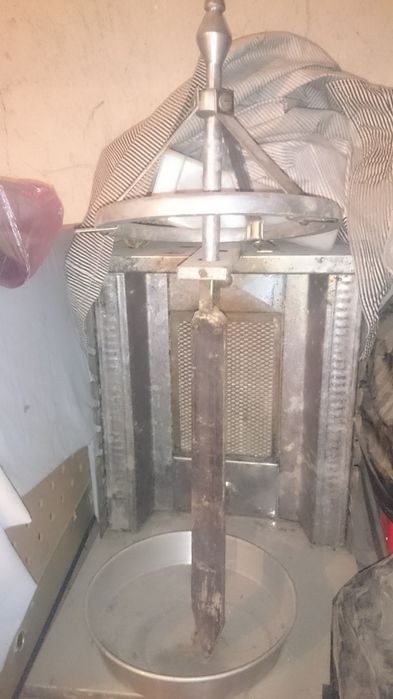 Кафе оборудване и мн. др.