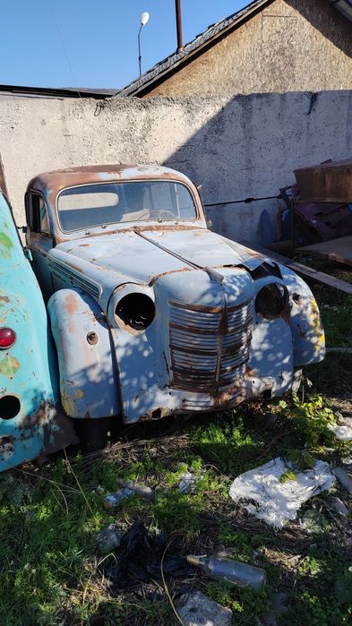 Москвич401 продам