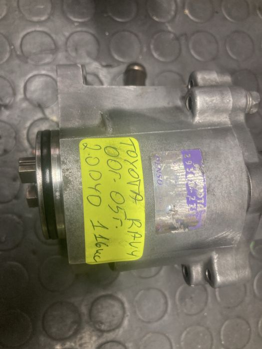 Вакум помпа за тойота рав4/toyota rav4 2.0D4D 116кс 00-05г