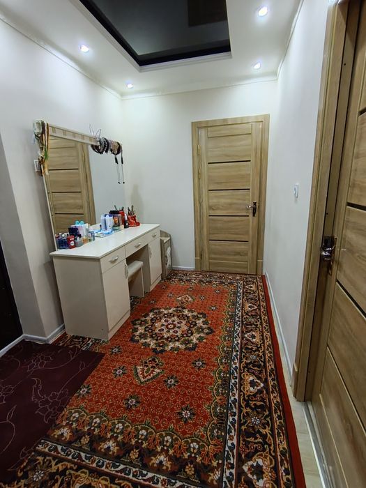 2 xonali kvartira sotiladi gaz svet suvdan muommo yoq