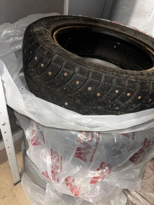 Шины зимние шипованные
