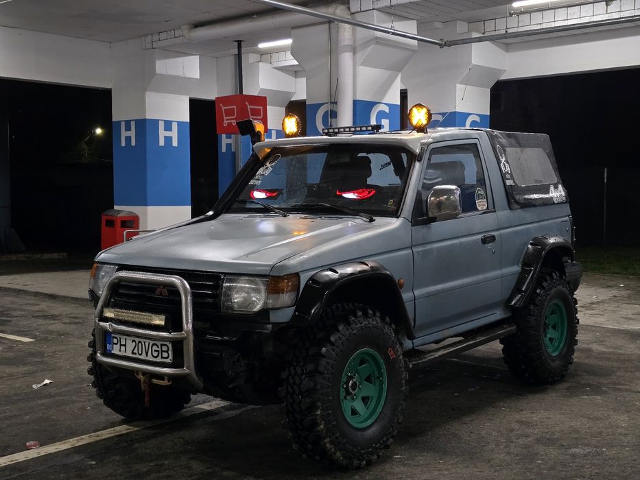 Mitsubishi Pajero mk2 2.5   Cabrio