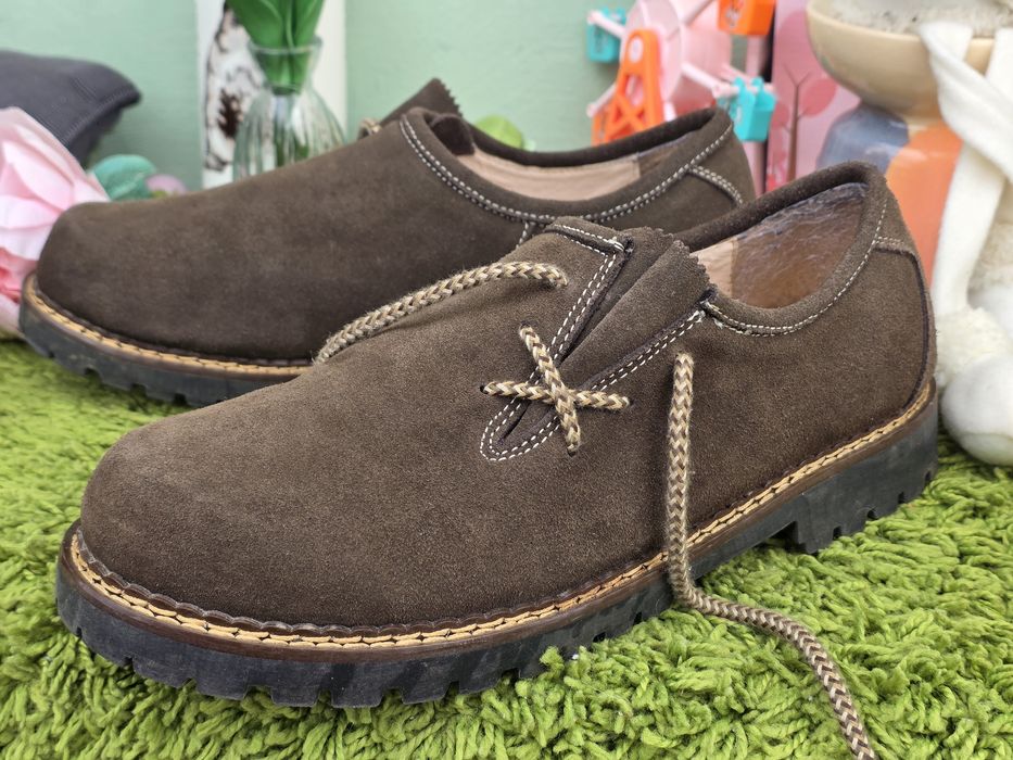 Мъжки немски обувки естествен велур N42