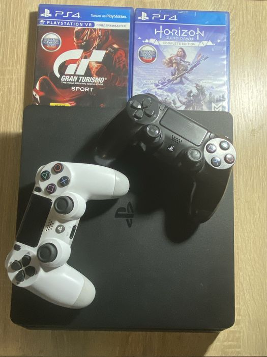 Sone Playstation 4
