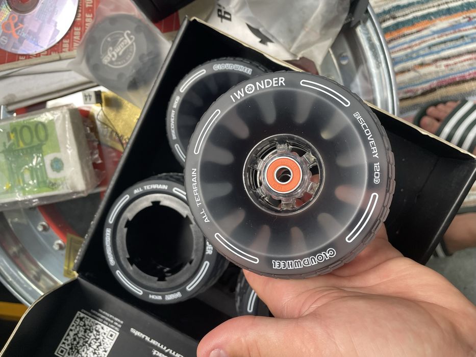 Roti skatebord cloudwheel noi