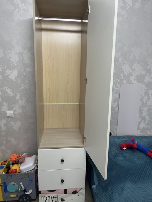 Продам шкаф для девочек