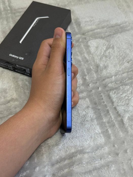 Samsung galaxy s25