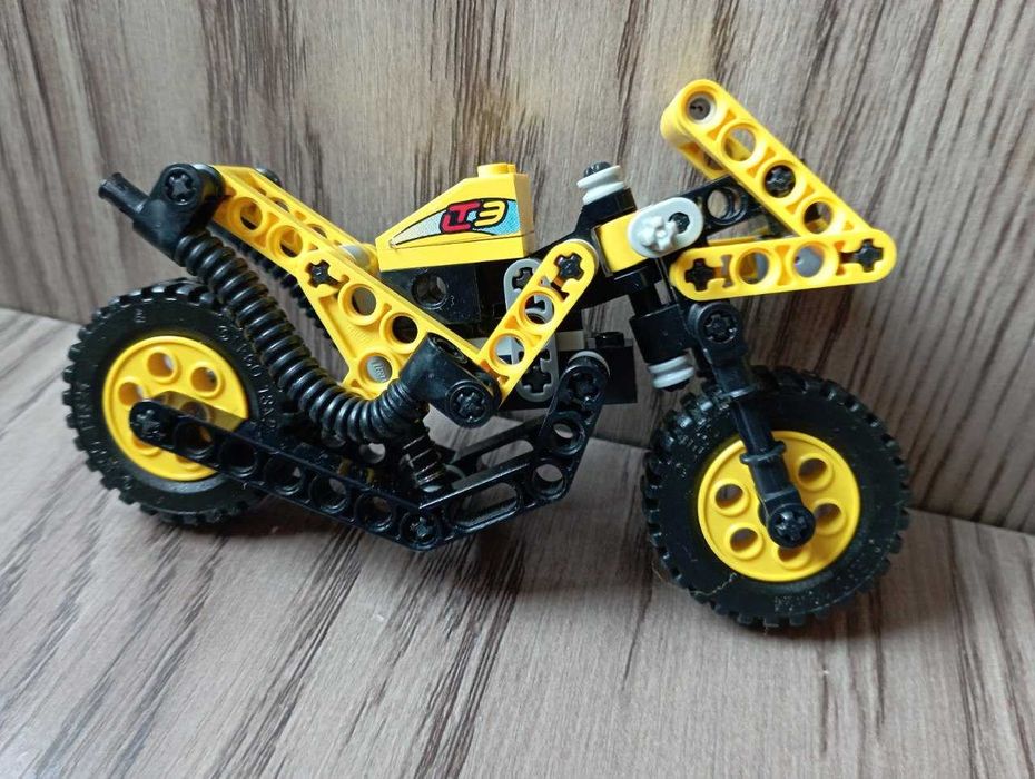 7 наборов мотоциклы LEGO Technic Оригинал