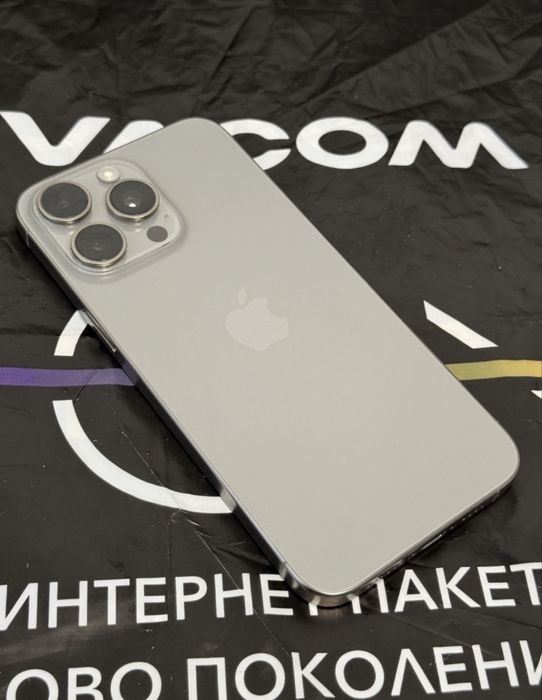 КАТО НОВ 256GB iPhone 15 Pro Max Vivacom Гаранция 2025 Natural