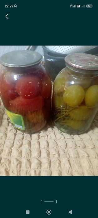 Продам маринованные помидоры 2 литра,3 литра