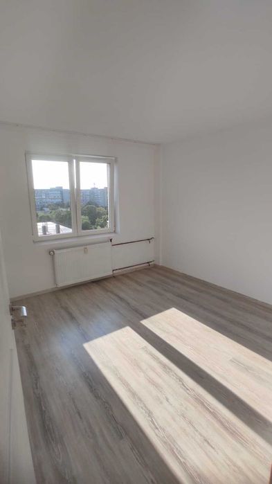 Vânzare - Apartament 3 camere Titan, Sector 3, București, Aleea Barajul Dunării, lângă Piața Miniș și Liceul Al. I. Cuza