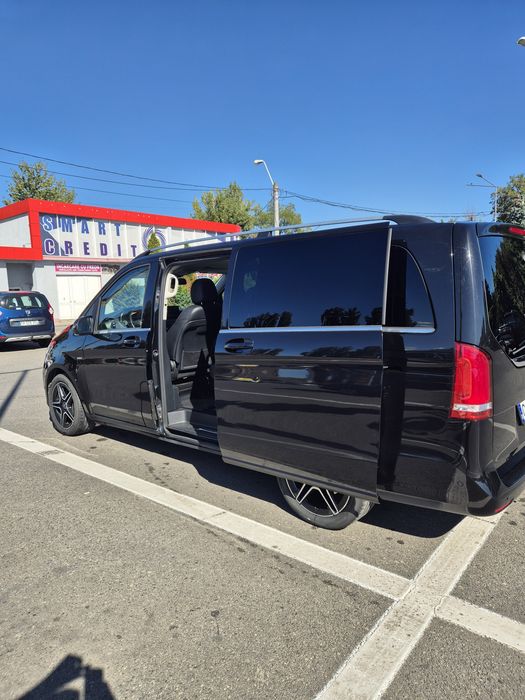 Vând Mercedes Benz V-Class