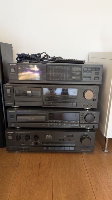 Стара аудио техника марка Technics