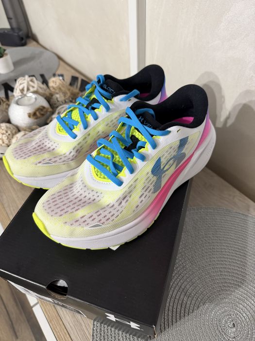 Маратонки Under Armour Velociti Pace
