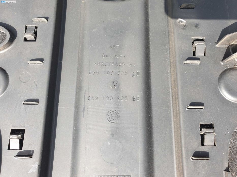 Capac Antifonare Protectie Motor Volkswagen Touareg 7L 3.0 TDI 2002 - 2010 Cod 059103925BC [K8301]