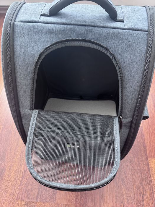 Раница за домашен любимец