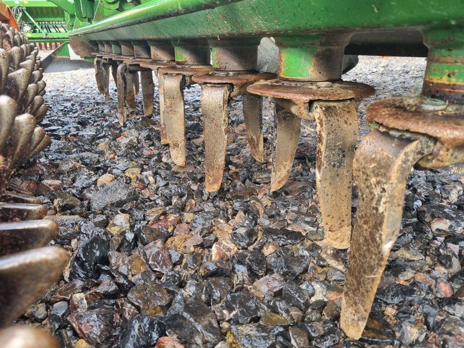 Grapa rotativa Amazone KE 303