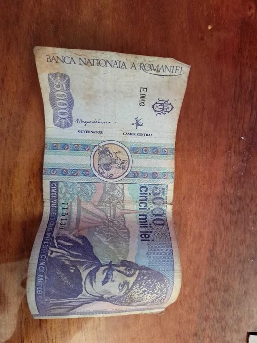 Vând bancnote vechi