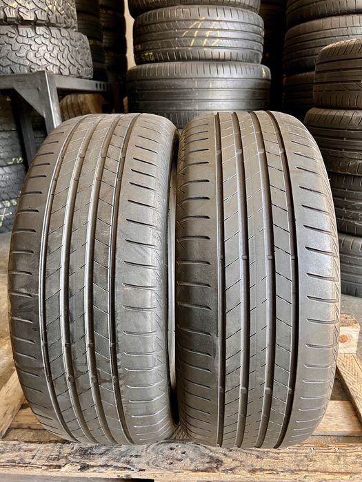 2 anvelope vara 225/55/17 , Bridgestone !