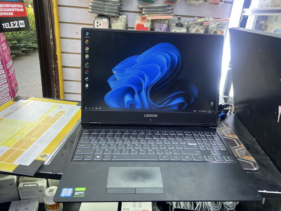 Lenova legion y530
