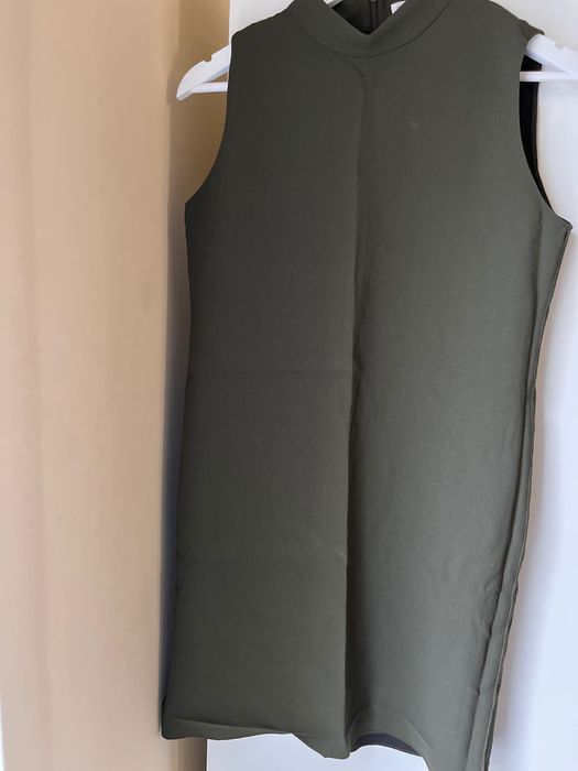 Рокля ZARA в цвят каки