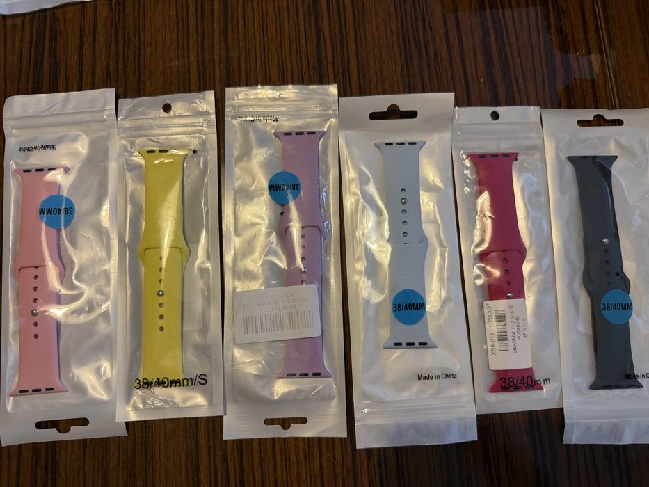 Цветни силиконови каишки за Apple watch