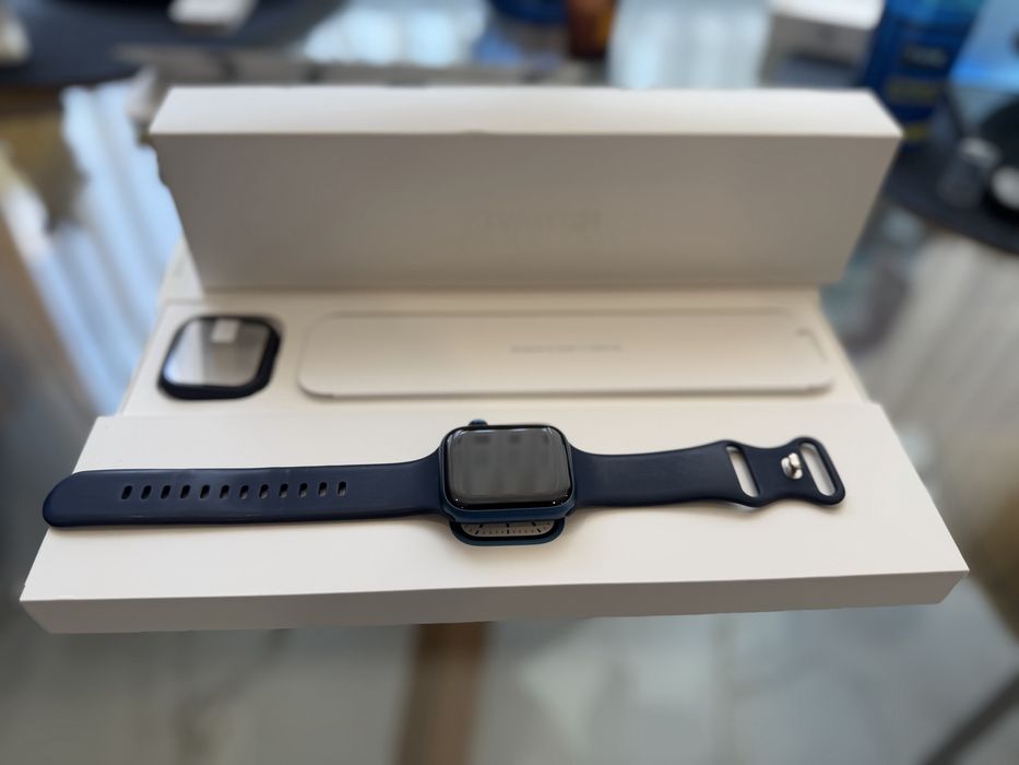 Apple watch Series 7 45 мм Като Нов