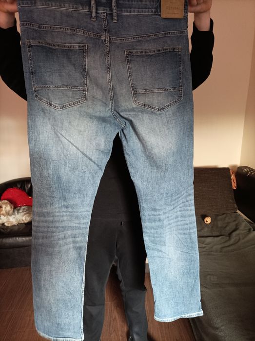 Blugi lungi și scurti L XL