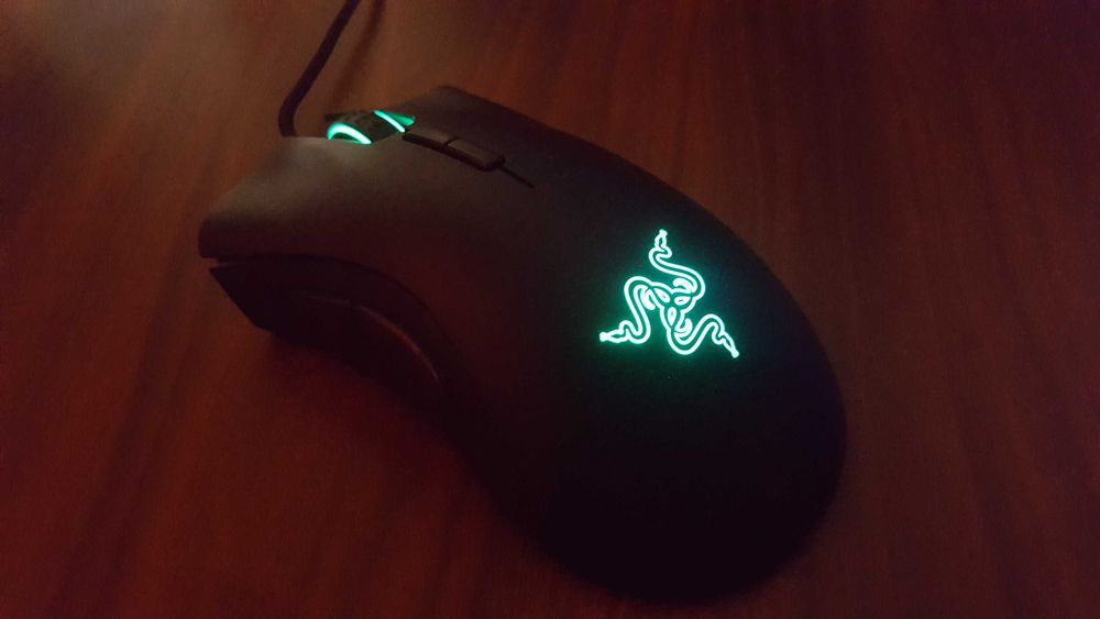 Чисто НОВА мишка Razer Deathadder Elite Gaming, Геймърска Ергономична
