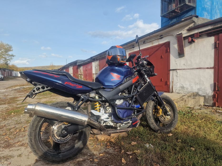 Продам Honda vtr 1000f