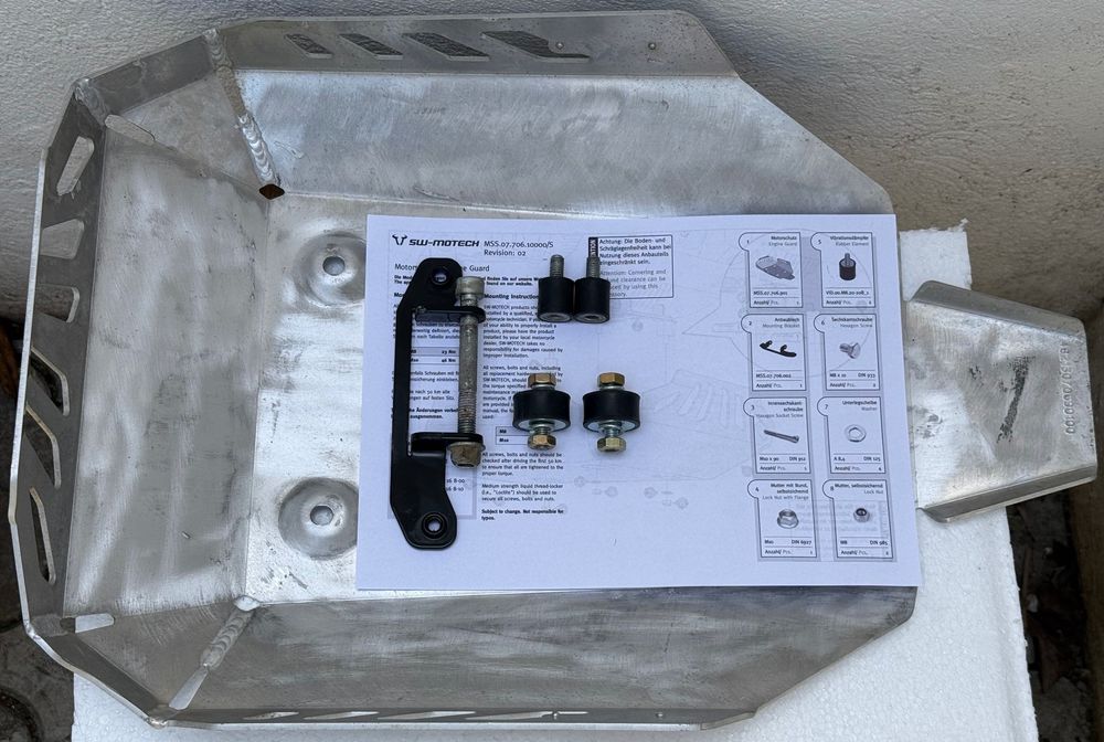 Scut motor offroad BMW R 1200 GS (04-12) / ADVENTURE (08-). SW-MOTECH