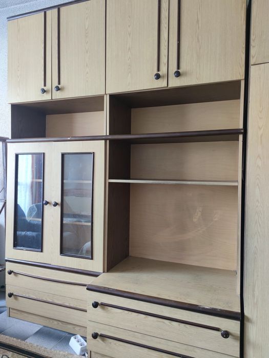 Секция   шкафове