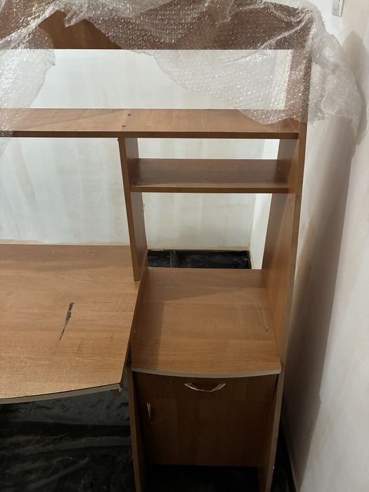 Стол для компьютера