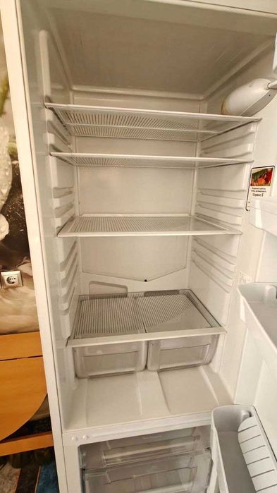 Холодильник Indesit SB185.027 белый