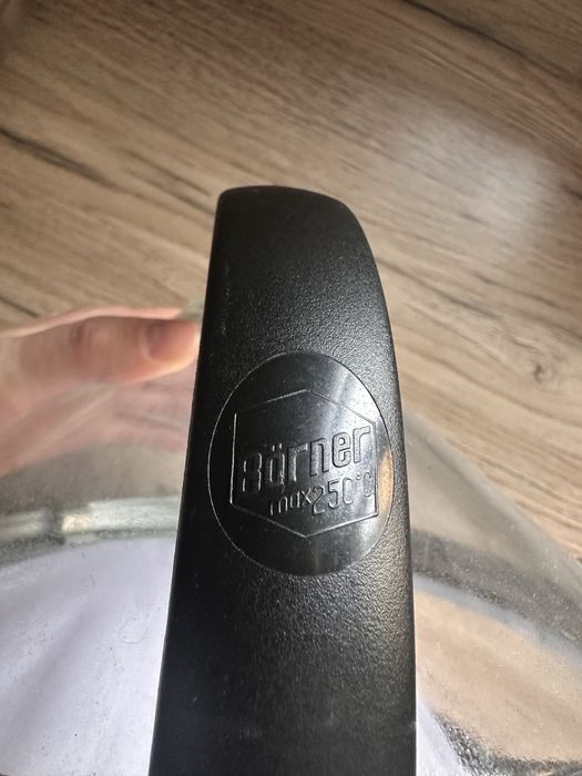 Крышка вулкан Германия