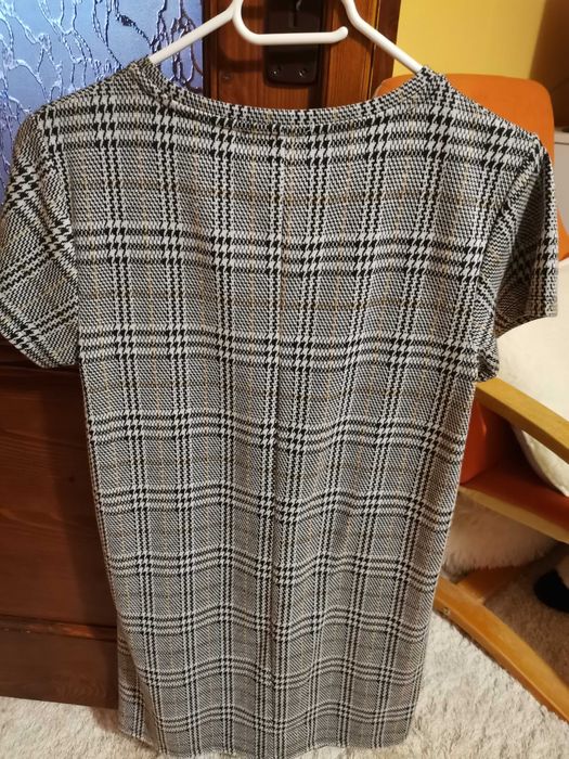 Vand rochie pentru femei