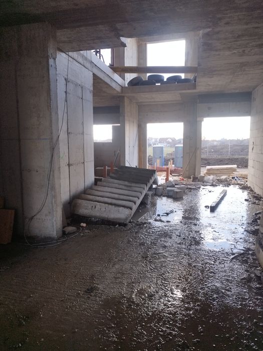 Taiere beton Goluri usi geamuri Gauri cu carota