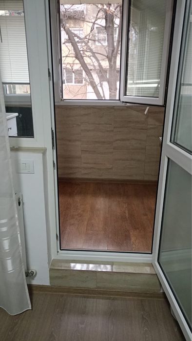 Vand garsoniera,zona Liceul 9 Galati