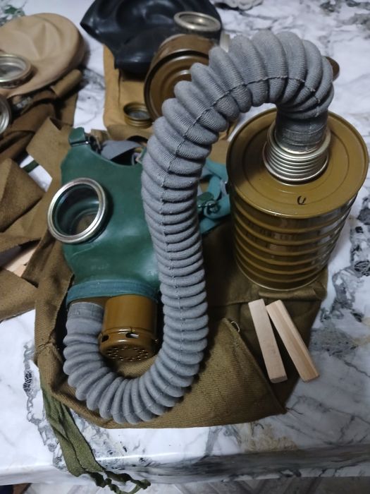 Продам противогазы