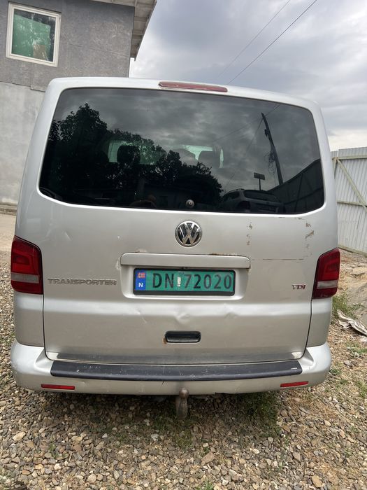 VOLKSWAGEN Transporter 2011 — imagine 4