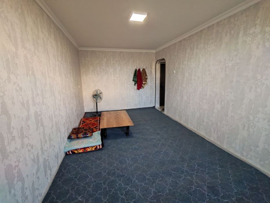 УРДУПИ Райхон бозор ёнида 3 этажда 1 хонали квартира ижарага берилади