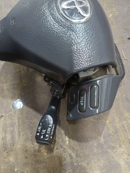 Айрбег бутони и лост зс темпомат за тойота корола версо