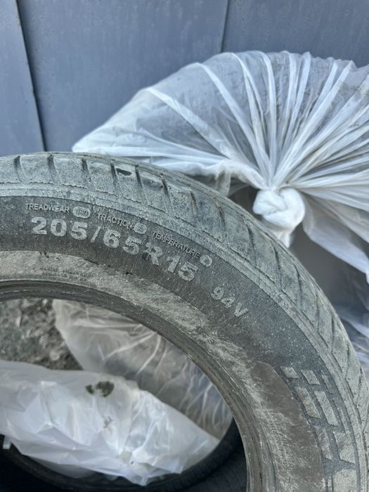 Резина летняя 2 месяца б/у