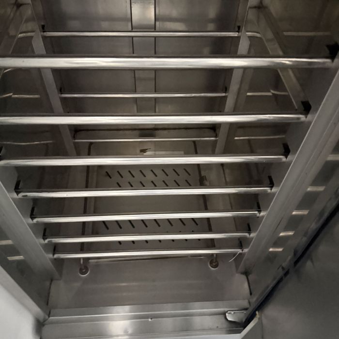 Расстроенный шкаф 15 уровней